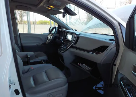 2018 Toyota Sienna Xle Premium 8 Passenger из США, поврежденный, VIN 5TDYZ3DC6JS905338